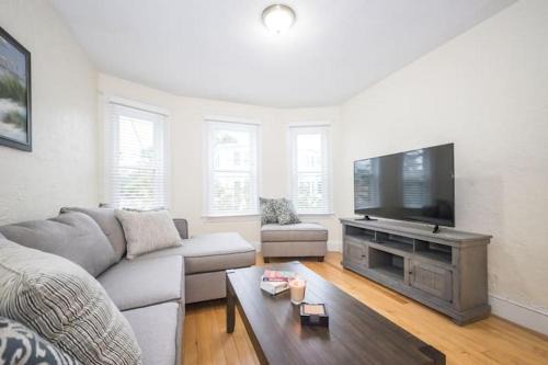 Allston Wohnung | The Boston Rental - Multiple Floorplans
