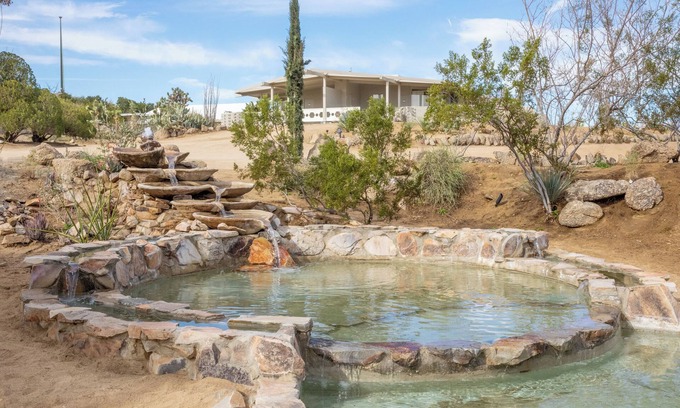 Joshua Tree Hotel | The Bungalows by Homestead Modern at The Joshua Tree Retreat Center