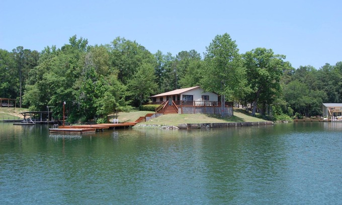 Dadeville Haus | The Cabin on Wisteria Lane | 2 Bed, 2 Bath