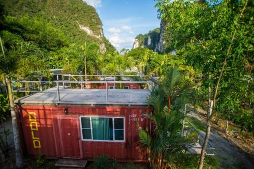 Phanom Sonstige | The Camper Lodge Khao Sok
