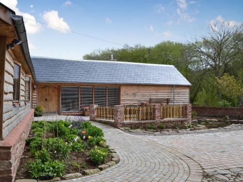 Aymestrey Haus | The Cart Shed