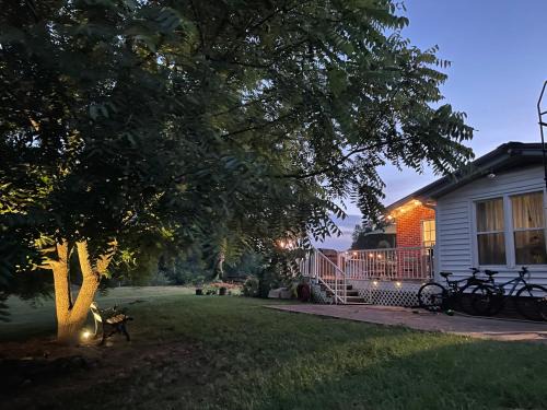 Lineville Haus | The Chapman House