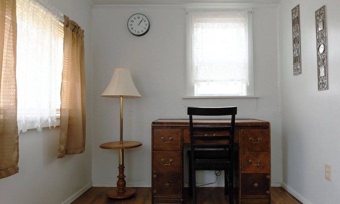 Mobridge Haus | The Contractor’s Nook