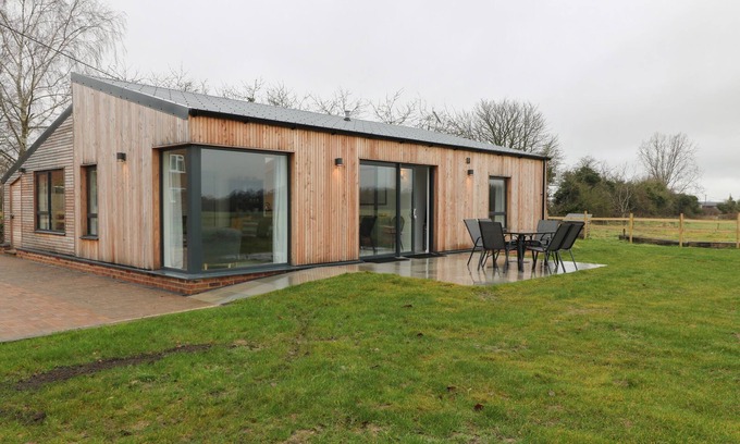 Erlestoke Hütte | THE COOK HOUSE, with a garden in Great Cheverell
