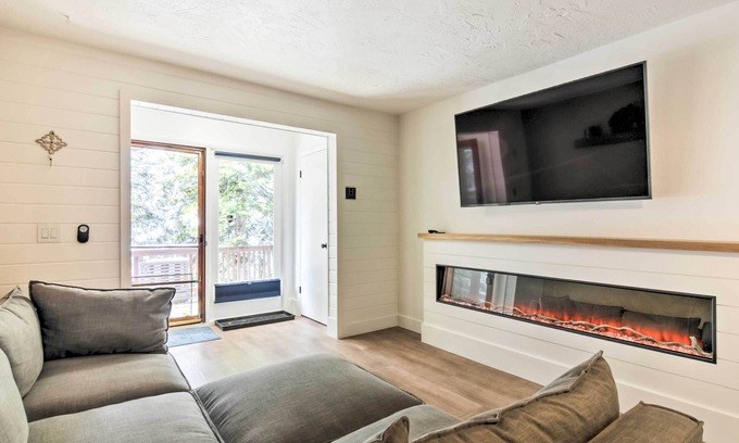 Beaver Eigentumswohnung | The Cottages: Ski-In/Out Retreat - Hike & Explore!