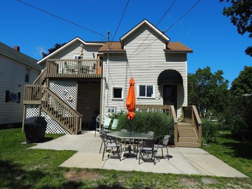 Frankfort Wohnung | The Cute & Cozy - Upper Apt - Great Location!