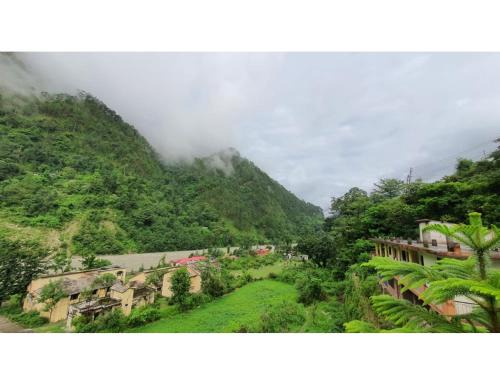 Kharsali Haus | The Devdwar Yoga Resort, Uttarkashi