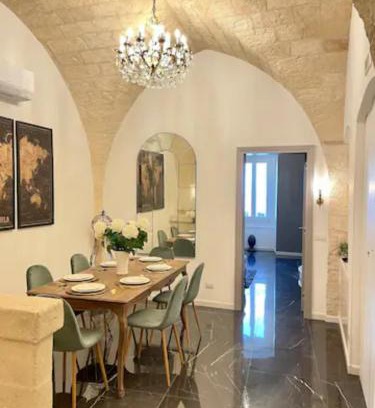 Polignano a Mare Wohnung | The Duchess's View - NEW! Luxurious Flat in Historical Centre 115 sq m, 3min walk to Cala Porto beach and Private Parking