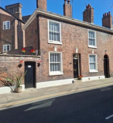 Chester Haus | The Duke's Townhouse