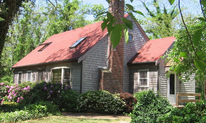 Eastham Haus | " The Eastham Cape House"