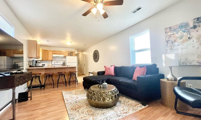 West Plains Haus | The Everly-916