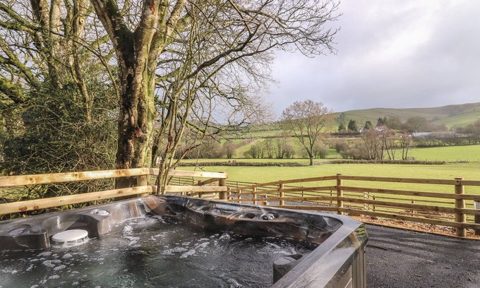 Llandrindod Wells Haus | The Fox Den