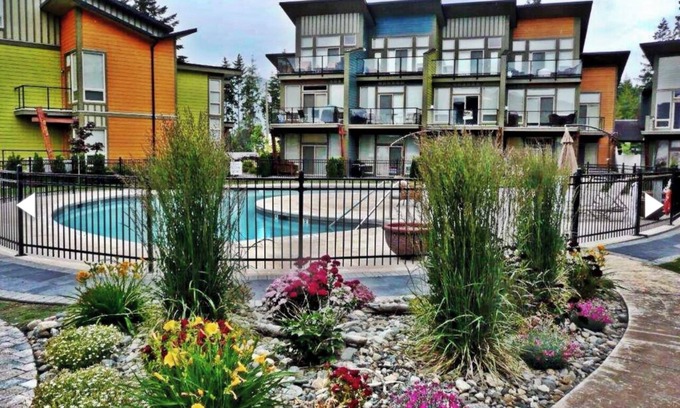 Scotch Creek Haus | The Gem of the Shuswap (Scotch Creek)