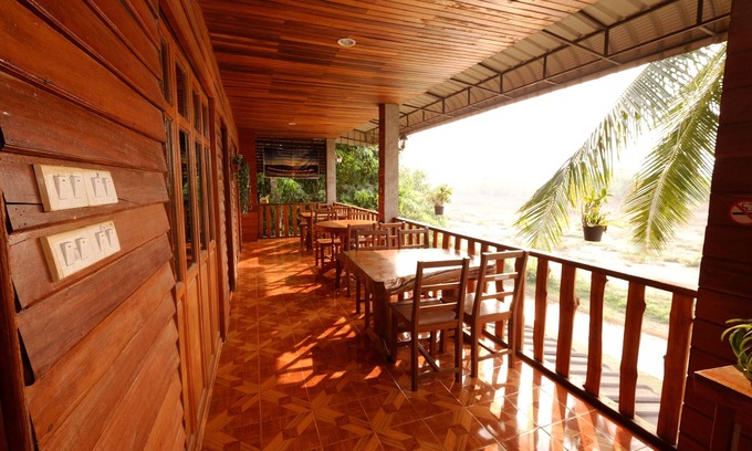 Mae Sariang Haus | The Good View Guesthouse