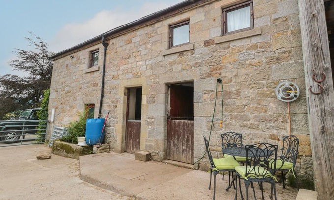Rothbury Hütte | THE GRANARY, pet friendly, character holiday cottage in Rothbury
