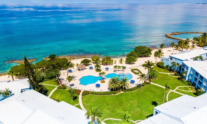 Seven Mile Beach Eigentumswohnung | The Grandview Condos on Seven Mile Beach