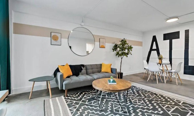 Poncey-Highland Wohnung | THE GRETA - Walkable / Downtown / Rooftop