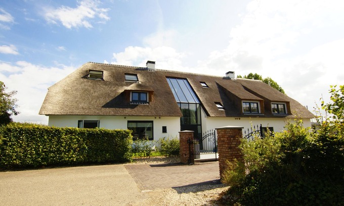 Erlecom Wohnung | Das Erdgeschoss einer wunderschön renovierten Luxusfarm!