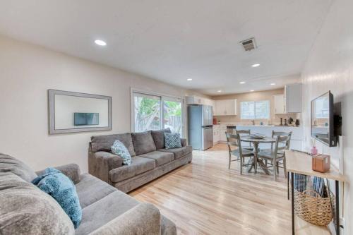 Fig Garden Wohnung | The Happy Hideaway 1BR Unit