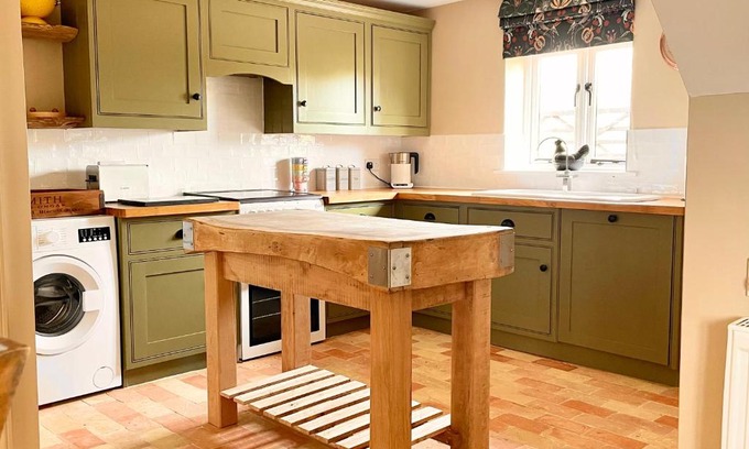 Halstead Haus | The Hayloft