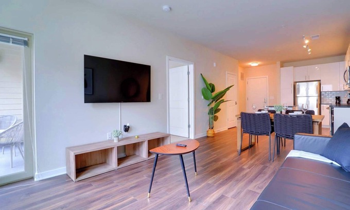 Jefferson Manor Wohnung | Prime Location Apartment at Alexandria