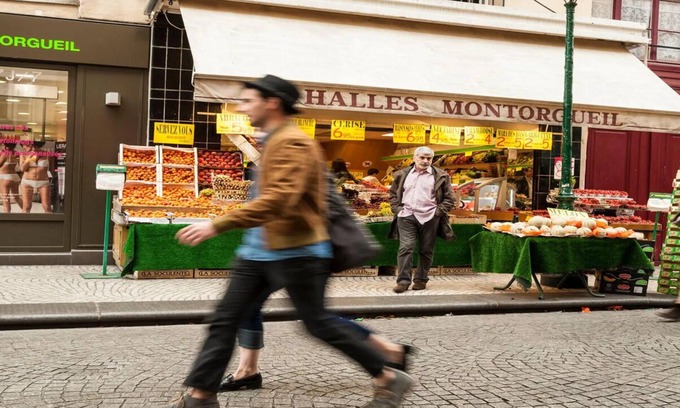 Quartier du Mail Wohnung | THE HEART OF PARISIAN SHOPS & CAFES-A FAMILY STAY MINUETS FROM RUE MONTORGUEIL