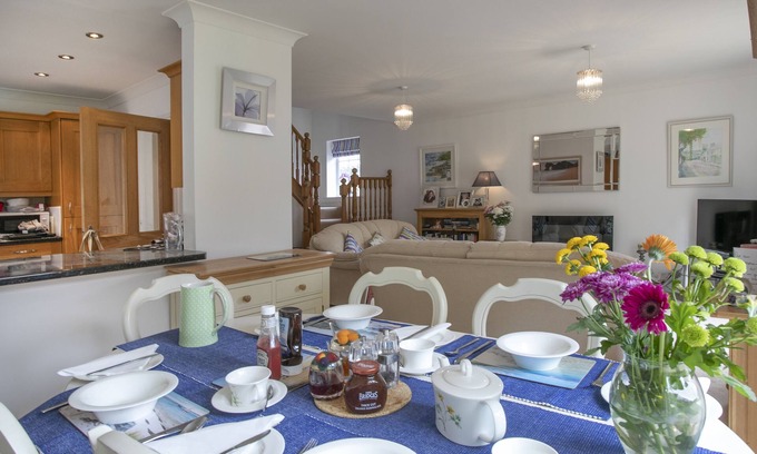 Walkford Bed & Breakfast | The Heather's Bed and Breakfast