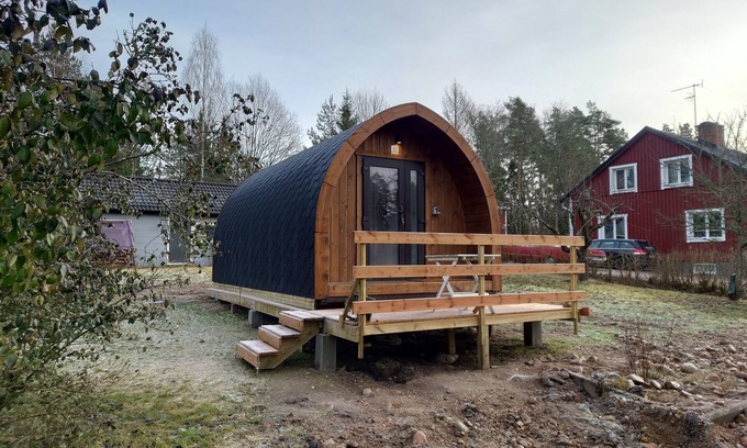 Hallstahammar Kabine | The Highland Hus AB