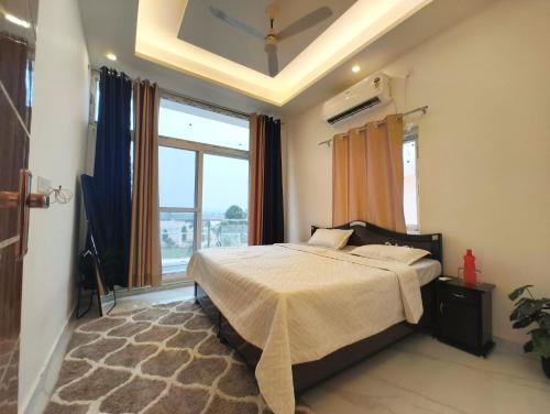 Rishikesh Wohnung | The Hills & Waves