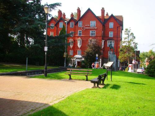 Llandrindod Wells Hotel | The Hotel Commodore