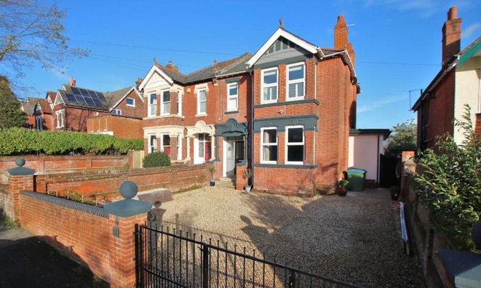 Portswood Haus | The House - Southampton