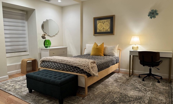 Newton Highlands Wohnung | The Inn at Newton Highlands Loft 1-bed, 1-bath luxury apartment