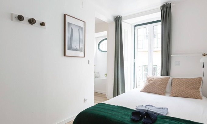 Merces Wohnung | Bronze Kunstviertel Apartments - Studio mit Küche - Iron Artist Atelier