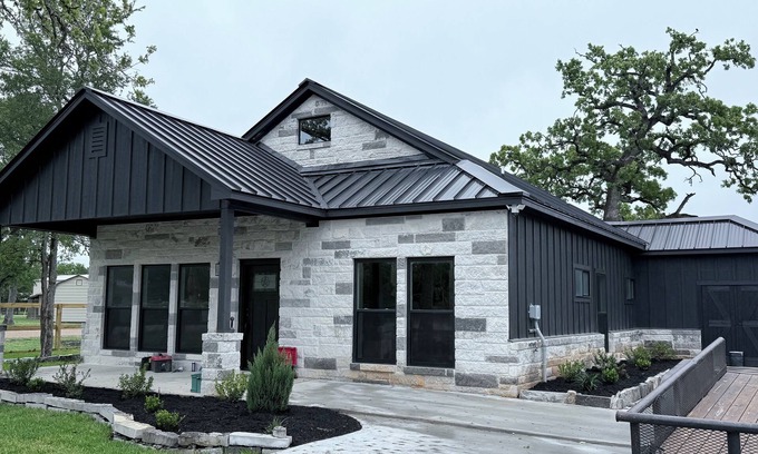 Somerville Haus | The Lazy Joey, 3 bed 2 bath, Lake Somerville