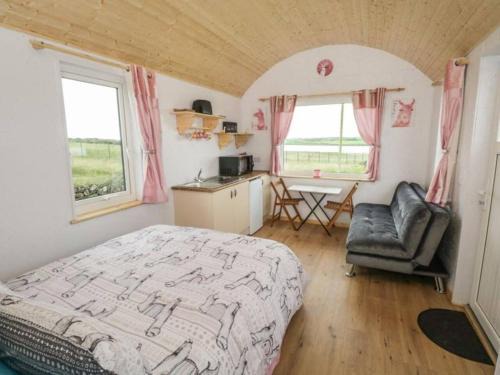 Ballyshannon Wohnung | The Lazy Llama Farm Stay Shepherd Hut