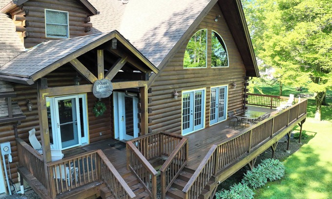 Wayland Kabine | The Legacy Luxury Cabin - Lake Milton für 22 Personen, HERBSTANGEBOT 282 USD pro Nacht!