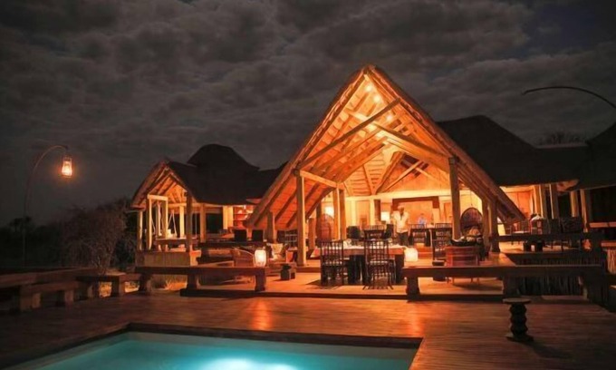 Kogu Kabine | The Lodge at Feline Fields