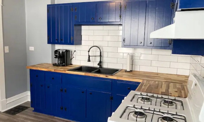 Bloomington Wohnung | The Main Stay! Pet Friendly!