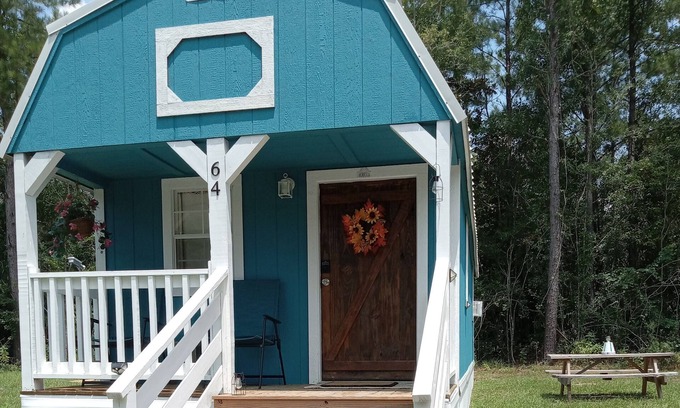 Stone County Kabine | The Meadow View Tiny House - Quiet & Private, Close to Town