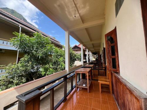 Nong Khiaw Hotel | The Mixai Villa Hotel