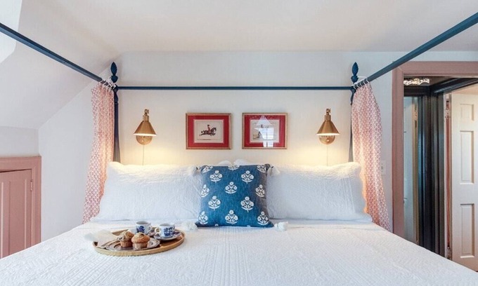 Potomac West Haus | The Monroe in Historic DelRay