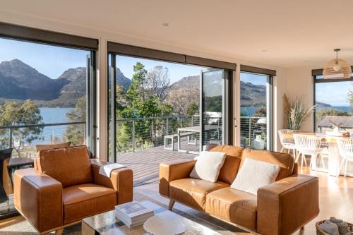 Coles Bay Haus | The Moorings at Freycinet Coles Bay