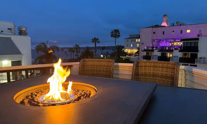 Village of La Jolla Wohnung | The Nest La Jolla Ocean View Penthouse Apartment