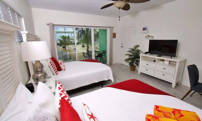 Colliers Bay Eigentumswohnung | GROSSE ERÖFFNUNG SPEZIAL FEB UND MÄRZ! NAGELNEUES BETT UND FRÜHSTÜCK!