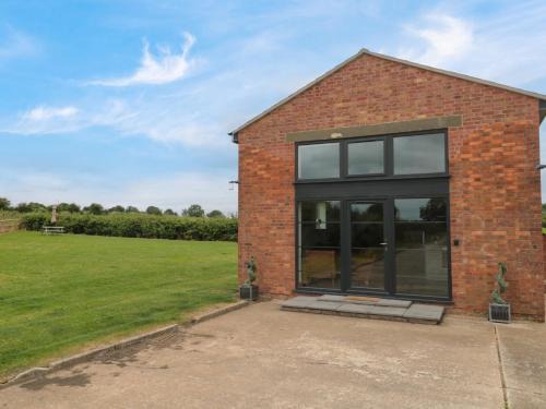 Middlezoy Haus | The Old Ambulance House