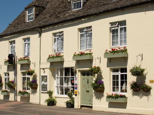 Cirencester Bed & Breakfast | The Old Brewhouse