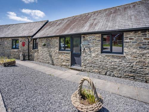 Cribyn Haus | The Old Cowsheds 4 - Daniel Ddu - Uk49789