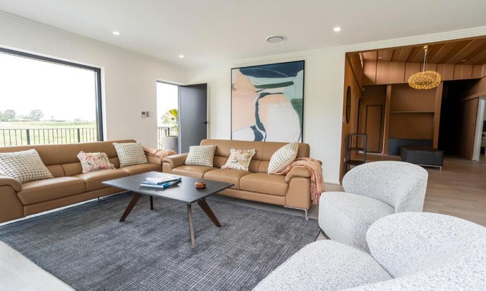 Caversham Haus | The Otium at Caversham House