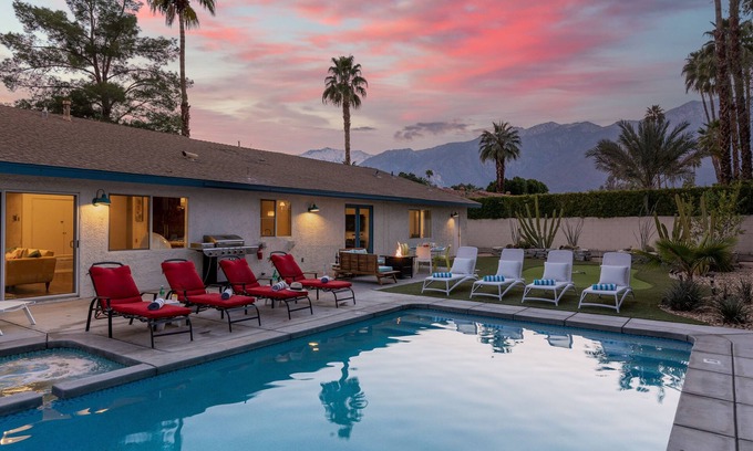 Araby Haus | The Palms at Escoba - Sprawling 5Bd/3Ba Stunning Home!