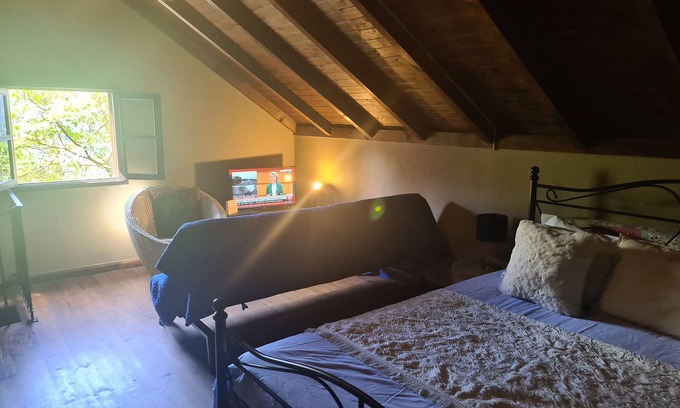 Alfama Hütte | The Perfect Cottage - 1 Bedroom Cottage sleeps 4